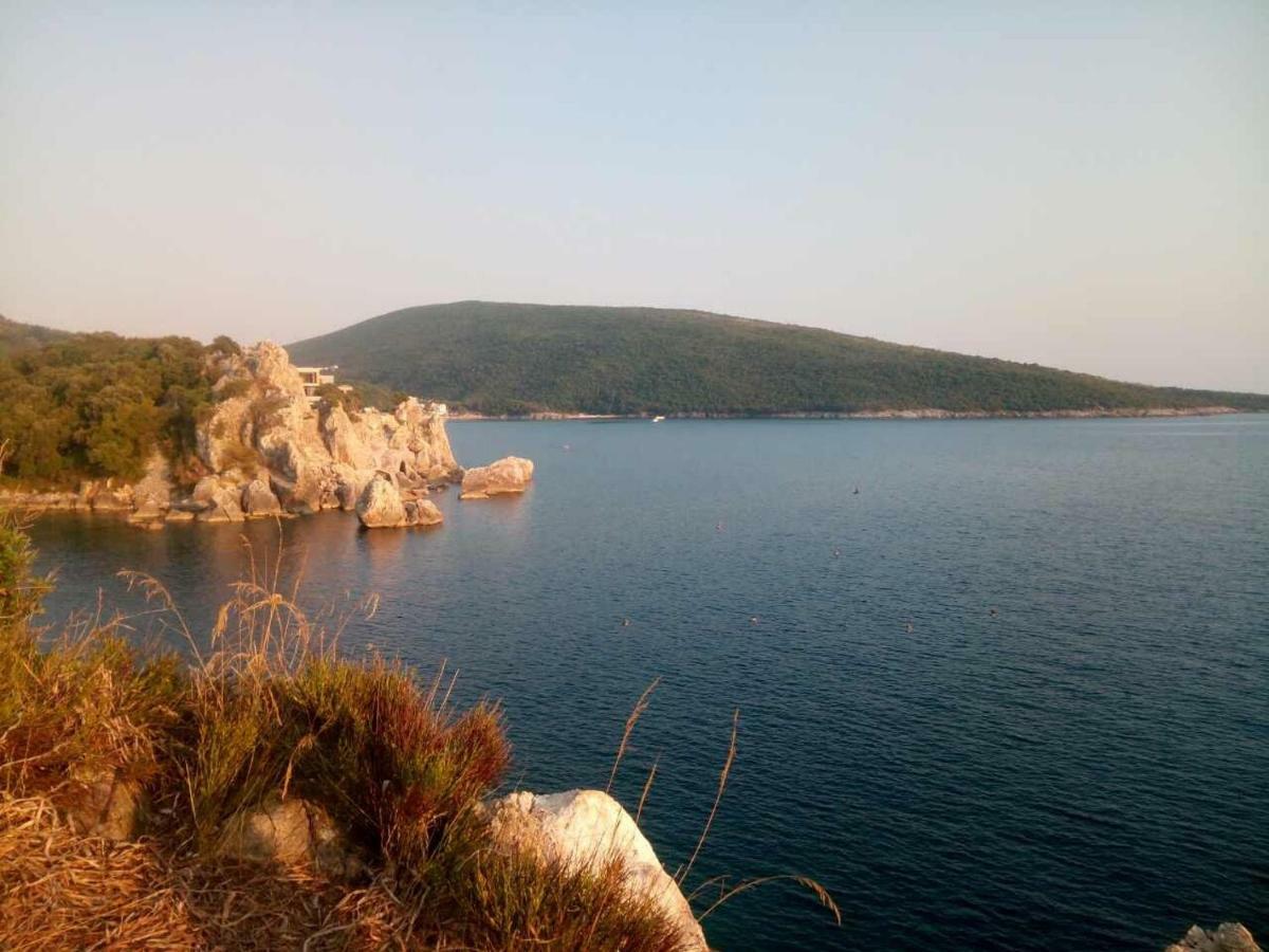 Darinka Apart otel Ülgün Dış mekan fotoğraf