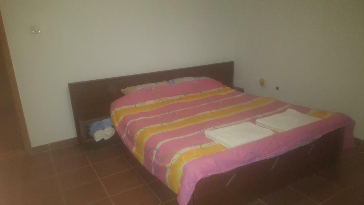 Darinka Apart otel Ülgün Dış mekan fotoğraf