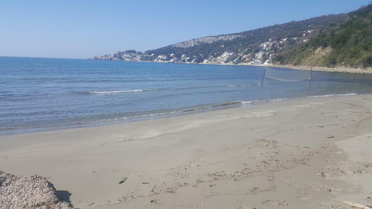 Darinka Apart otel Ülgün Dış mekan fotoğraf